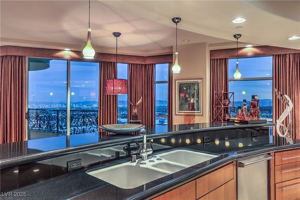 Interior, Kitchen, Pendant Lights, Recessed Lighting
