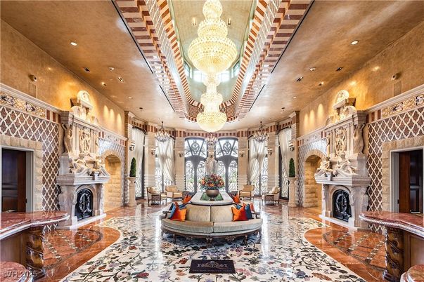 Chandelier, Fireplace, Interior, Recessed Lighting