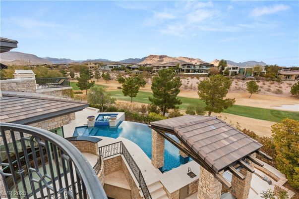 Exterior, Pool, Other