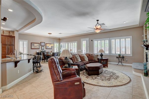 Dining room, Interior, Living room, Pendant Lights, Recessed Lighting