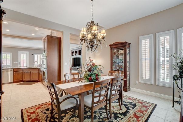 Chandelier, Dining room, Interior, Kitchen, Recessed Lighting