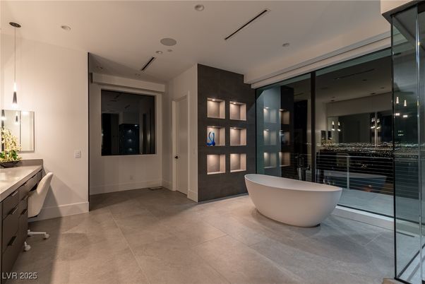 Bathroom, Dual Sink Vanities, Free Standing Baths, Interior, Pendant Lights, Recessed Lighting
