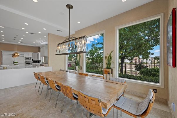 Chandelier, Dining room, Interior, Kitchen, Pendant Lights, Recessed Lighting, Stainless Steel Appliances