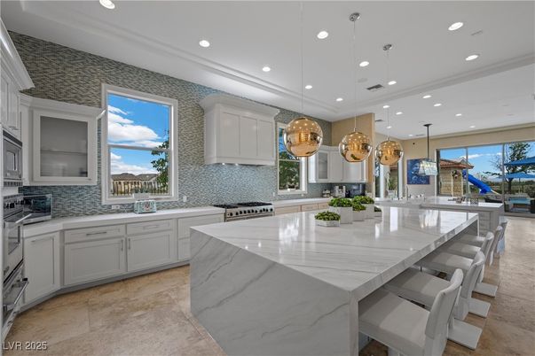 Interior, Kitchen, Pendant Lights, Recessed Lighting, Stainless Steel Appliances