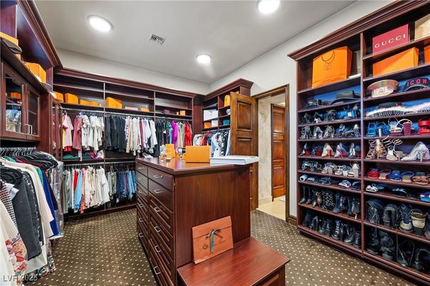 Interior, Recessed Lighting, Walk-in Closets