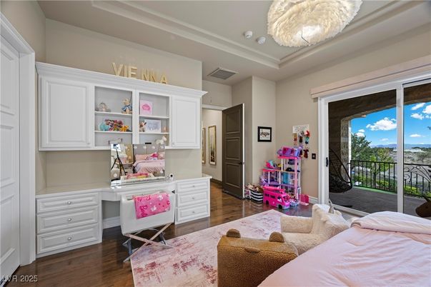 Bedroom, Home Office, Interior, Pendant Lights, Wood Texture Flooring