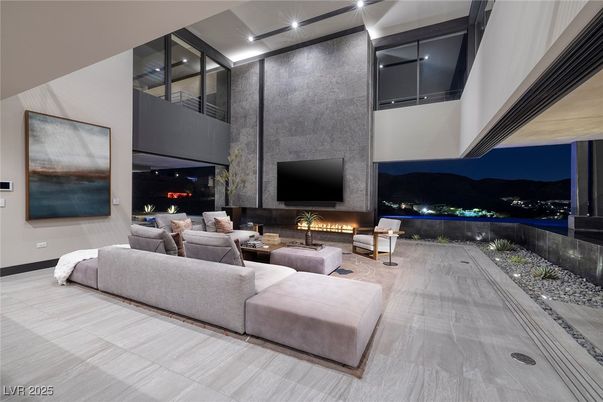 Fireplace, Interior, Living room, Recessed Lighting