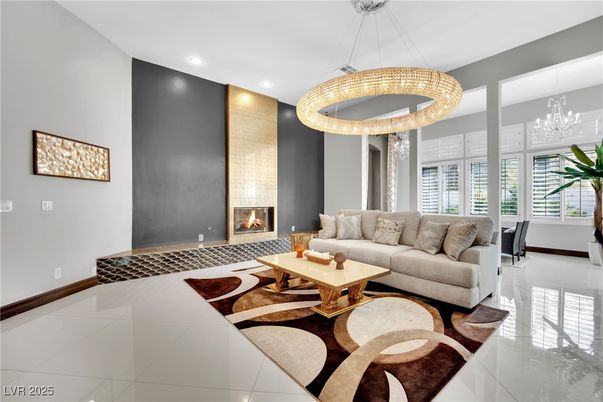 Fireplace, Interior, Living room, Pendant Lights, Recessed Lighting