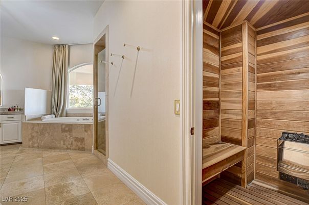 Bathroom, Interior, Recessed Lighting, Sauna Room