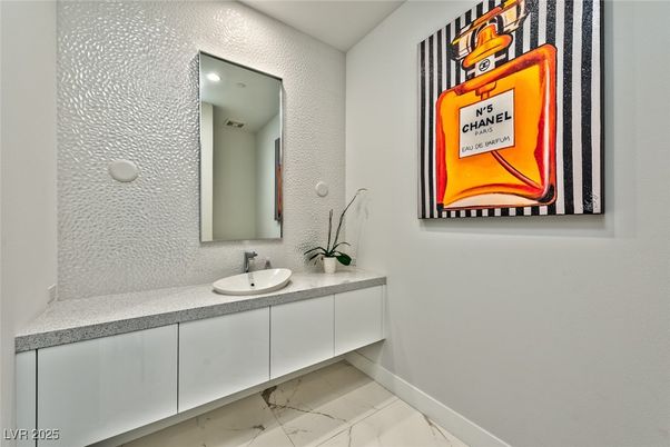 Bathroom, Dual Sink Vanities, Interior, Marble, Recessed Lighting