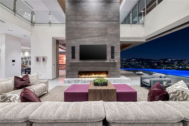 Fireplace, Interior, Living room, Recessed Lighting