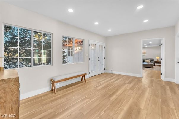 Interior, Recessed Lighting, Wood Texture Flooring