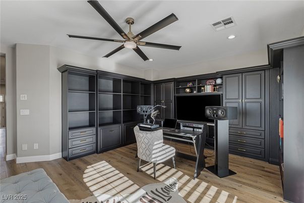 Home Office, Interior, Recessed Lighting, Wood Texture Flooring
