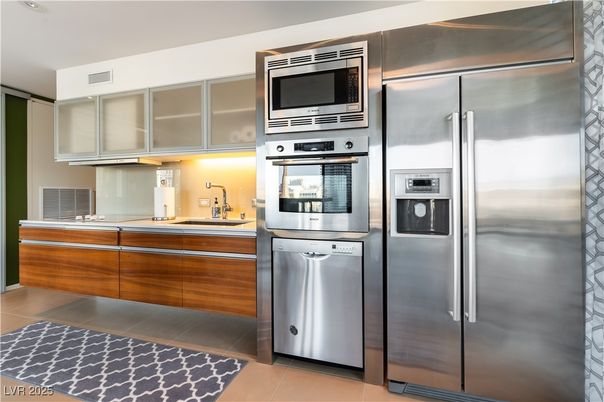 Interior, Kitchen, Stainless Steel Appliances