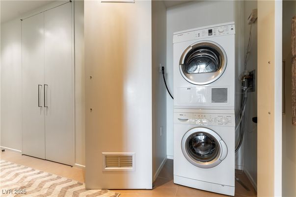 Interior, Utility Closets, Washer