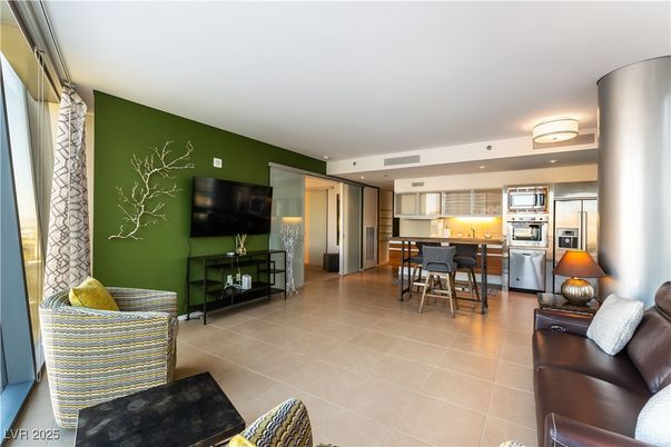 Dining room, Interior, Kitchen, Recessed Lighting, Stainless Steel Appliances
