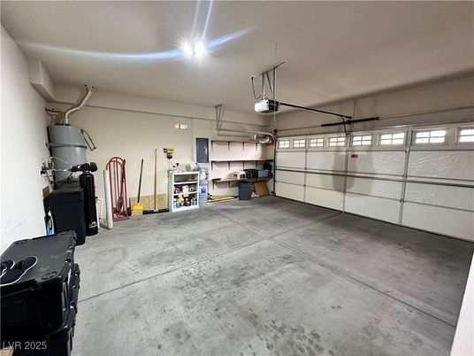 Garage, Interior