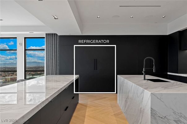 Interior, Kitchen, Recessed Lighting, Water, Wood Texture Flooring