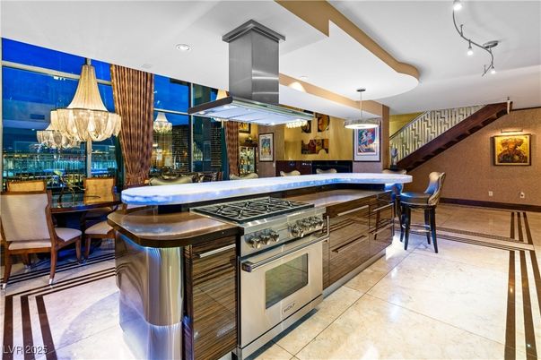 Chandelier, Dining room, Interior, Kitchen, Pendant Lights, Recessed Lighting, Stainless Steel Appliances