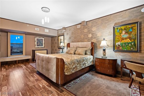 Bedroom, Interior, Pendant Lights, Wood Texture Flooring