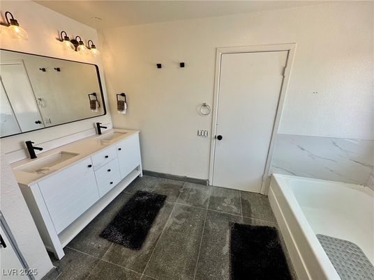 Bathroom, Dual Sink Vanities, Interior