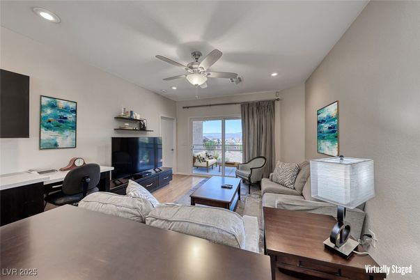 Home Office, Interior, Living room, Recessed Lighting, Wood Texture Flooring