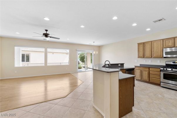 Interior, Kitchen, Pendant Lights, Recessed Lighting, Stainless Steel Appliances