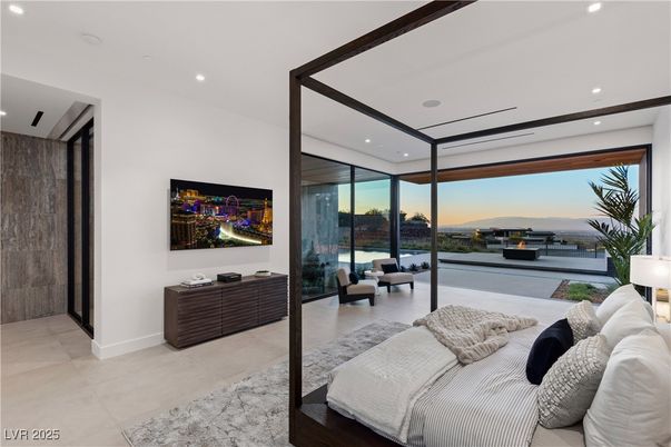Bedroom, Interior, Recessed Lighting, Water