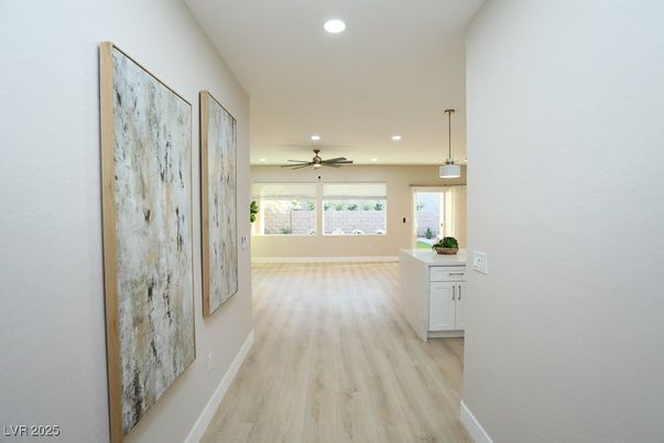 Interior, Pendant Lights, Recessed Lighting, Wood Texture Flooring