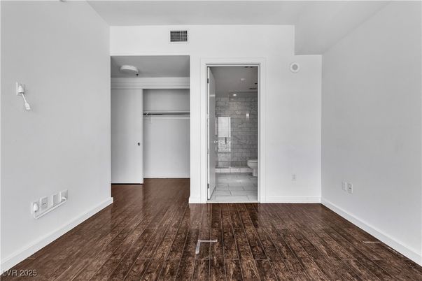 Bathroom, Empty room, Interior, Wood Texture Flooring