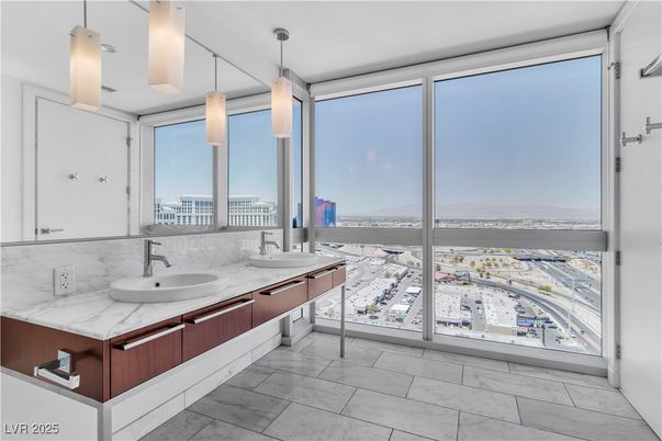 Bathroom, Dual Sink Vanities, Interior, Marble, Pendant Lights, Water