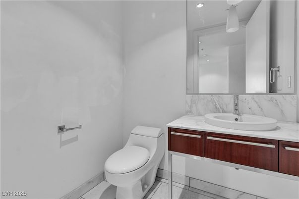 Bathroom, Interior, Marble Walls