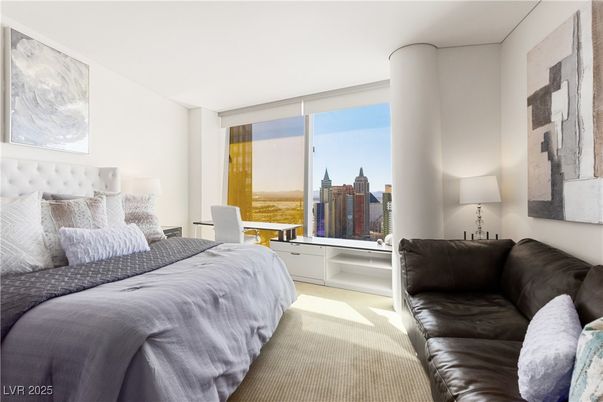Bedroom, Interior, Water