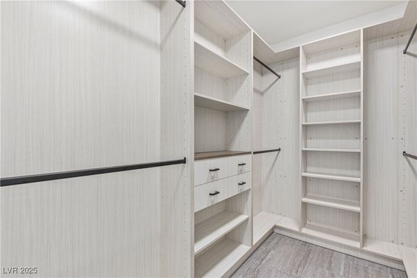Interior, Walk-in Closets