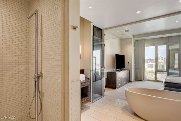 Bathroom, Free Standing Baths, Glass Shower, Interior, Recessed Lighting