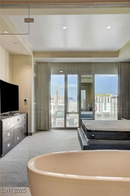 Bathroom, Free Standing Baths, Interior, Recessed Lighting
