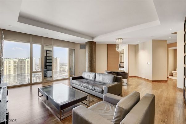 Chandelier, Dining room, Interior, Living room, Recessed Lighting, Wood Texture Flooring