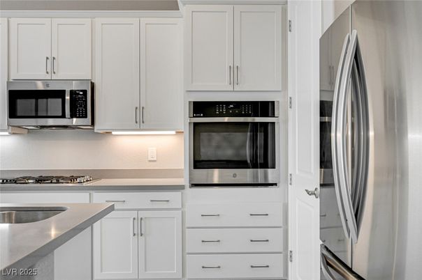 Interior, Kitchen, Stainless Steel Appliances