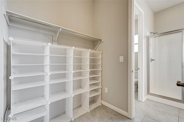 Interior, Walk-in Closets