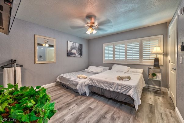 Interior, Recessed Lighting, Theatre Room