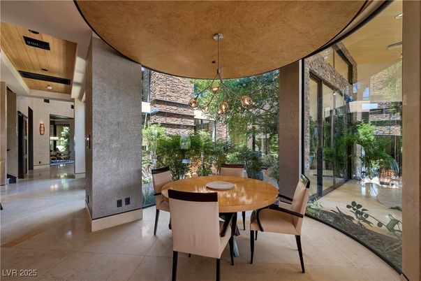Dining room, Interior, Pendant Lights