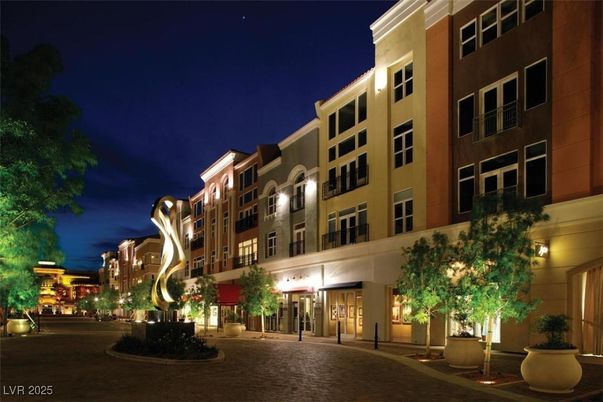 Exterior, Facade, Condo Building