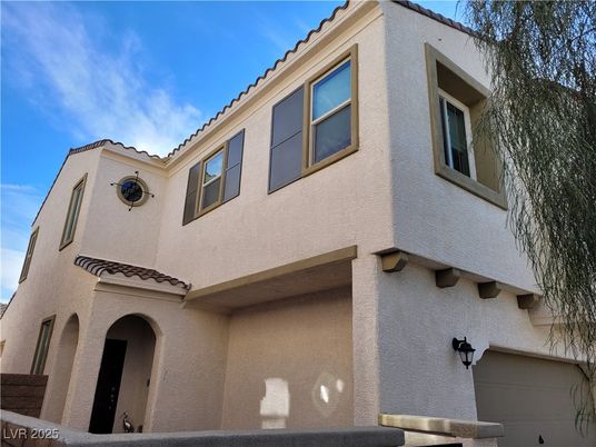 Attached, Exterior, Facade, Spanish Mediterranean
