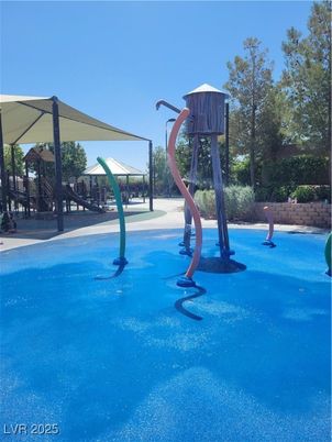 Exterior, Playground, Pool