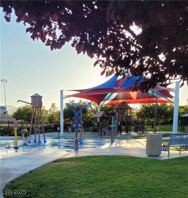 Backyard, Exterior, Playground
