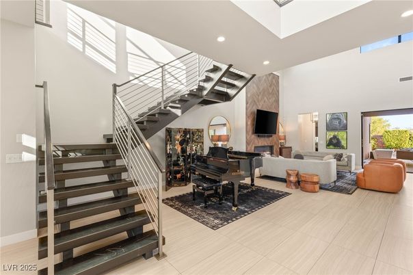 Fireplace, Interior, Living room, Piano, Recessed Lighting