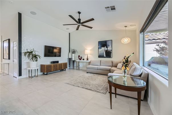 Interior, Living room, Pendant Lights