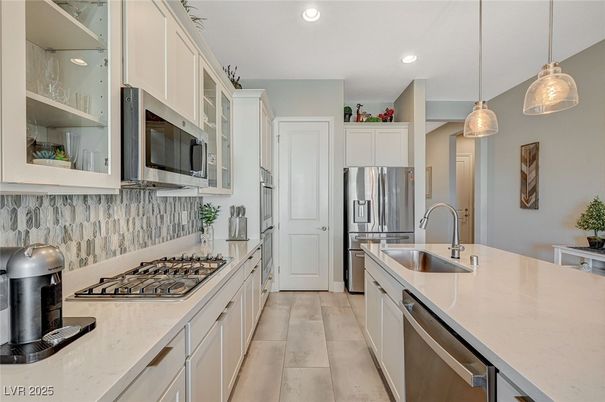 Interior, Kitchen, Pendant Lights, Recessed Lighting, Stainless Steel Appliances