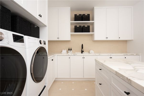 Interior, Washer