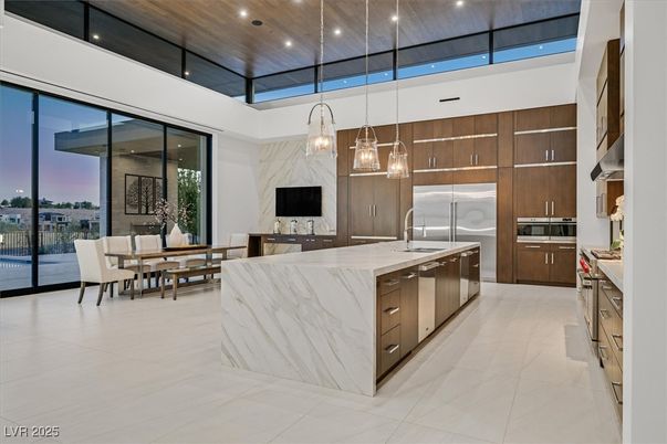 Dining room, Interior, Kitchen, Pendant Lights, Recessed Lighting, Stainless Steel Appliances, Wooden Ceilings